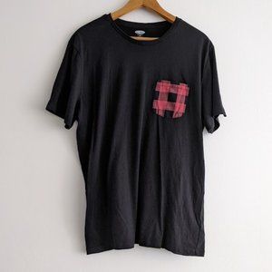 Old Navy Black T-Shirt with Red Buffalo Plaid Pocket Size XXL